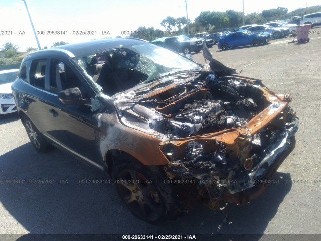 Volvo Xc60 (2015)