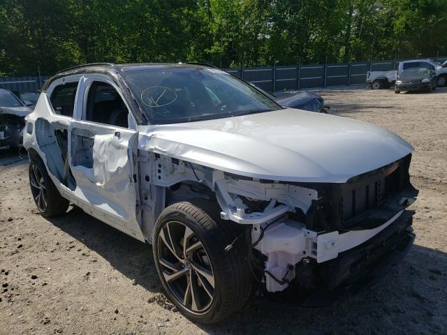 Volvo Xc40 t5 r- (2020)