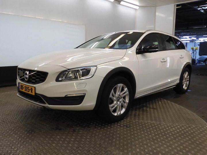 Volvo V60 cross country (2017)