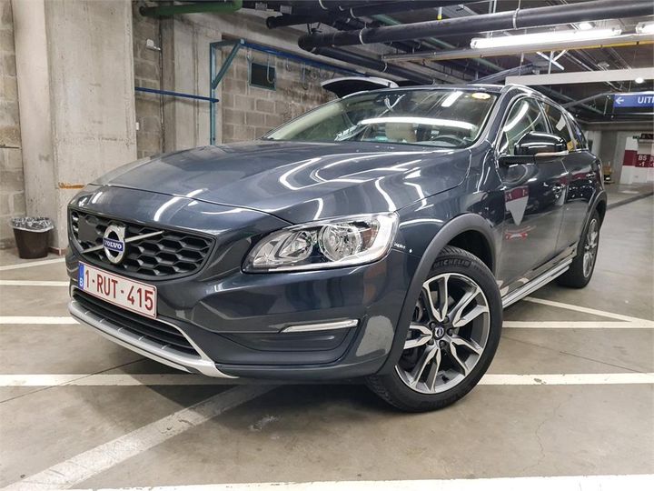 Volvo V60 cross country (2017)