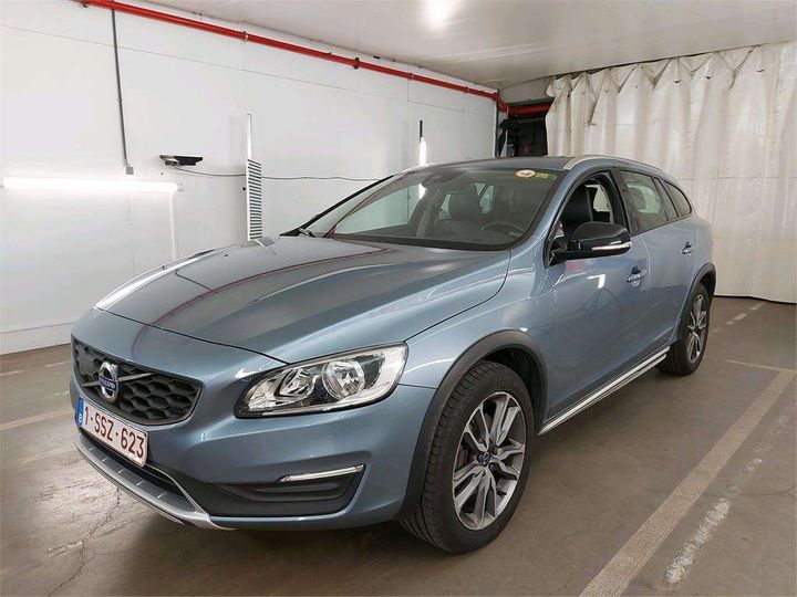 Volvo V60 cross country (2017)