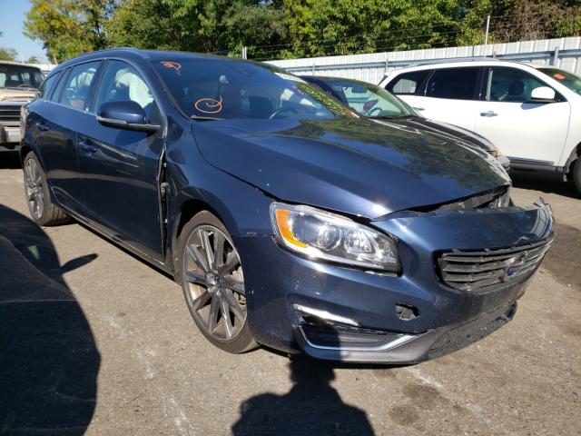 Volvo V60 platin (2015)