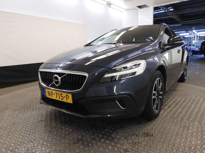 Volvo V40 cross country (2017)
