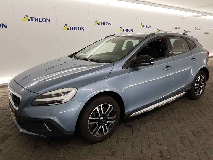Volvo V40 cross country (2016)