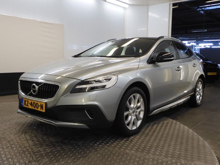 Volvo V40 cross country (2017)