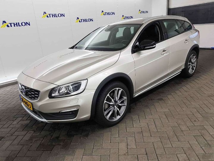 Volvo V60 cross country (2018)