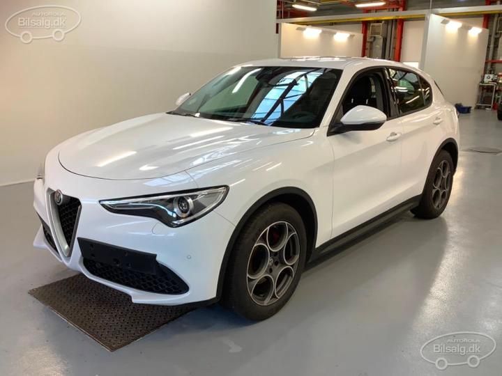 Alfa-romeo Stelvio suv (2019)