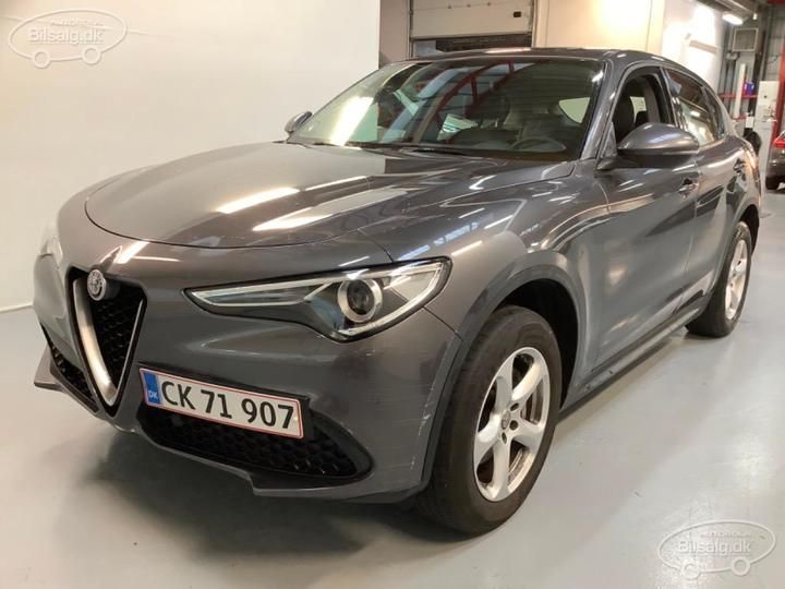 Alfa-romeo Stelvio suv (2019)