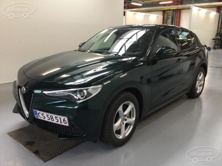 Alfa-romeo Stelvio suv (2020)