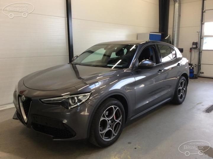 Alfa-romeo Stelvio suv (2019)