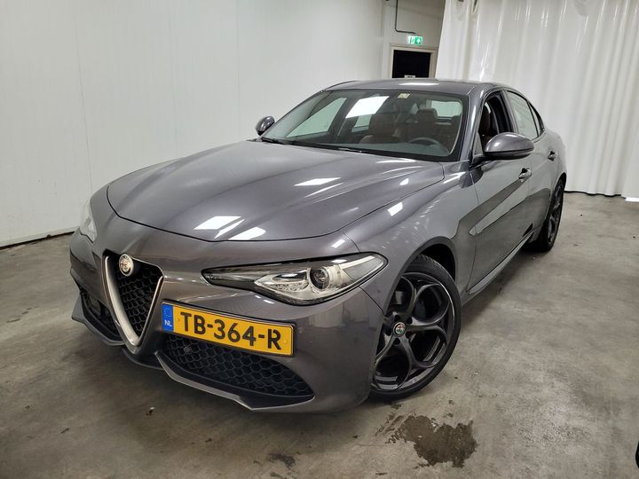 Alfa-romeo Giulia (2018)