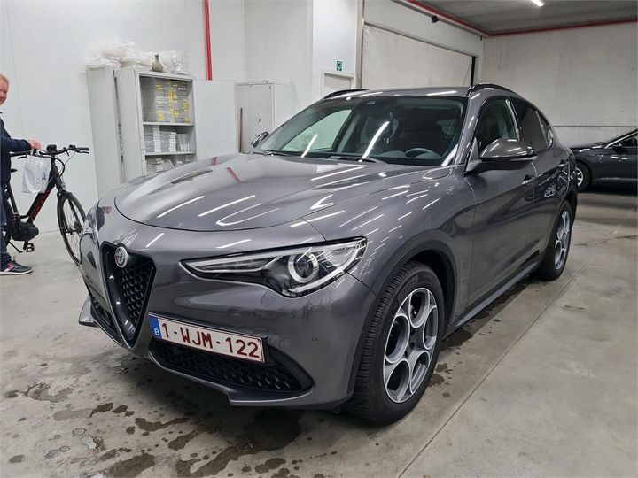 Alfa-romeo Stelvio (2019)