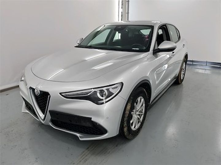 Alfa-romeo Stelvio (2018)