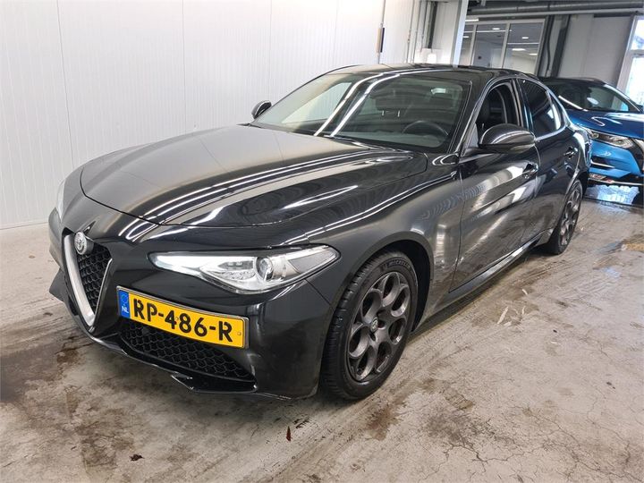 Alfa-romeo Giulia (2018)
