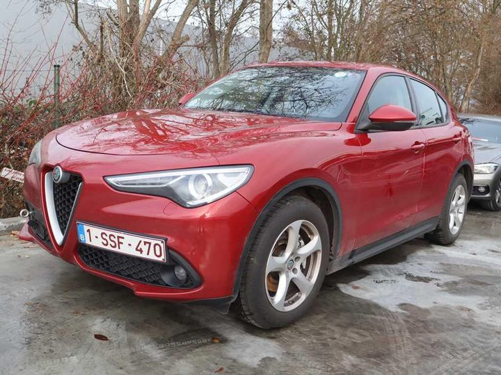 Alfa-romeo Stelvio (2017)