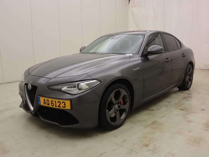 Alfa-romeo Giulia (2019)