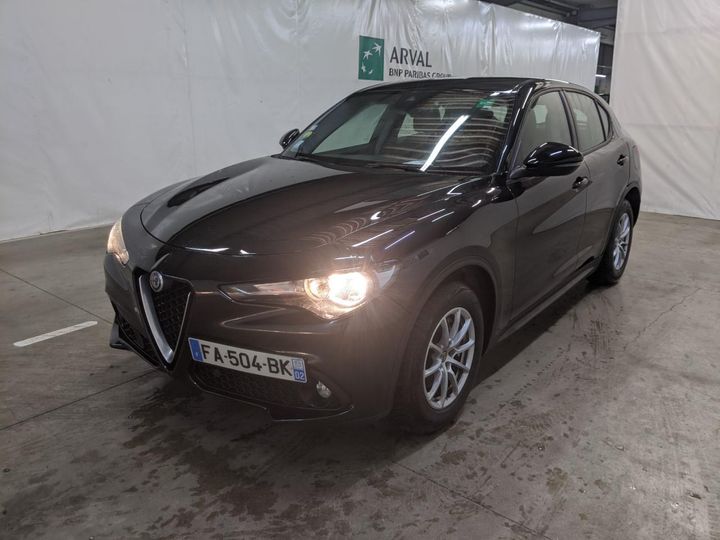 Alfa-romeo Stelvio (2018)