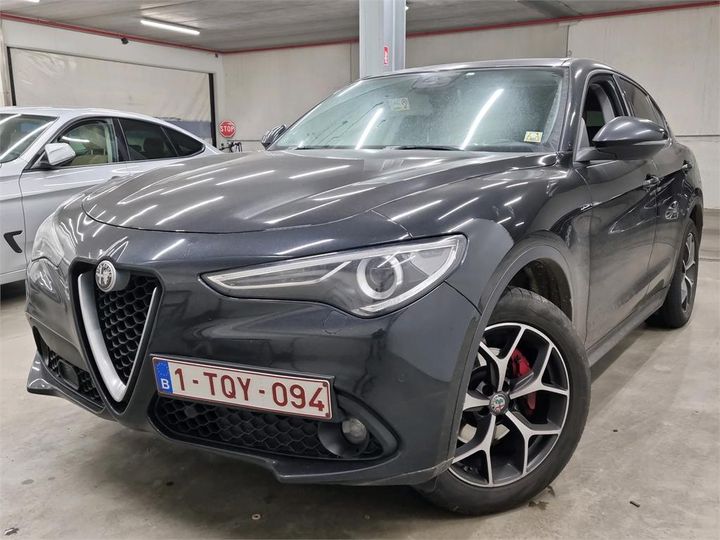 Alfa-romeo Stelvio (2018)