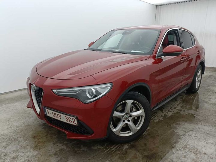 Alfa-romeo Stelvio &#3917 (2018)
