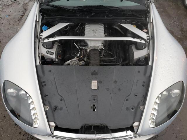 Aston-martin Vantage 2010