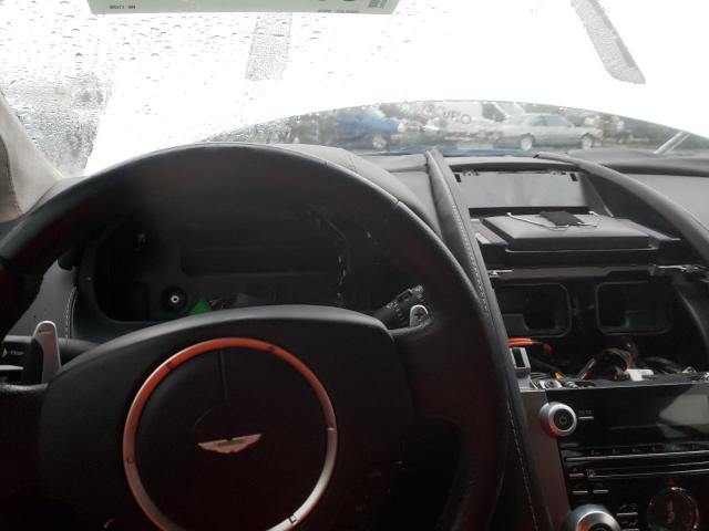 Aston-martin Vantage 2010