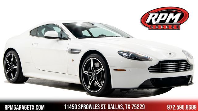 Aston-martin V8 vantage (2016)