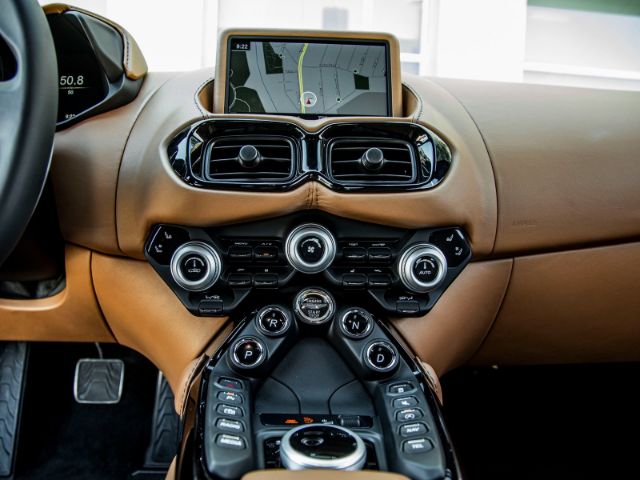 Aston-martin Vantage 2020
