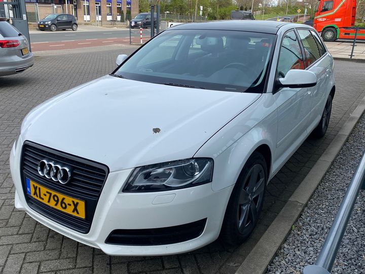 Audi A3 sportback (2010)