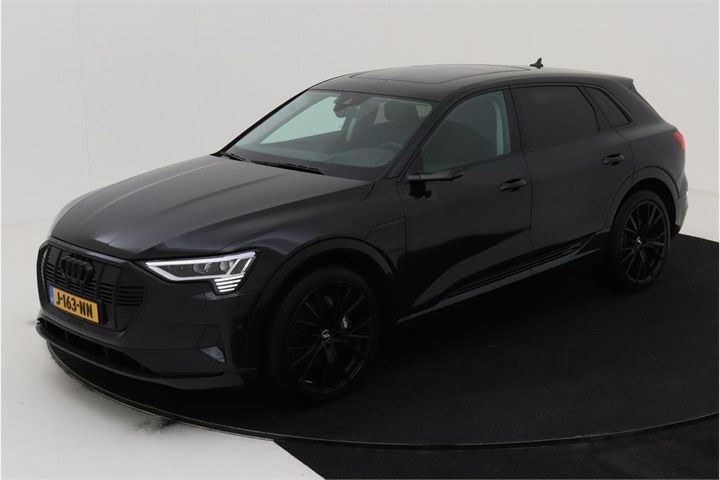 Audi E-tron (2019)