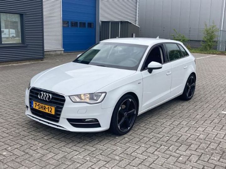 Audi A3 sportback (2013)