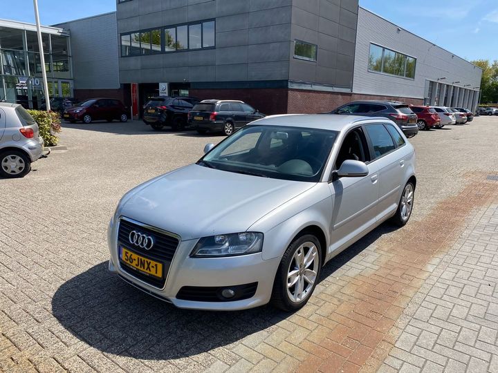 Audi A3 sportback (2009)