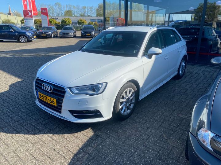 Audi A3 sportback (2013)