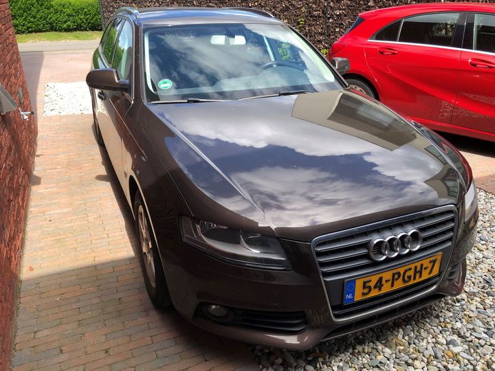 Audi A4 avant (2011)