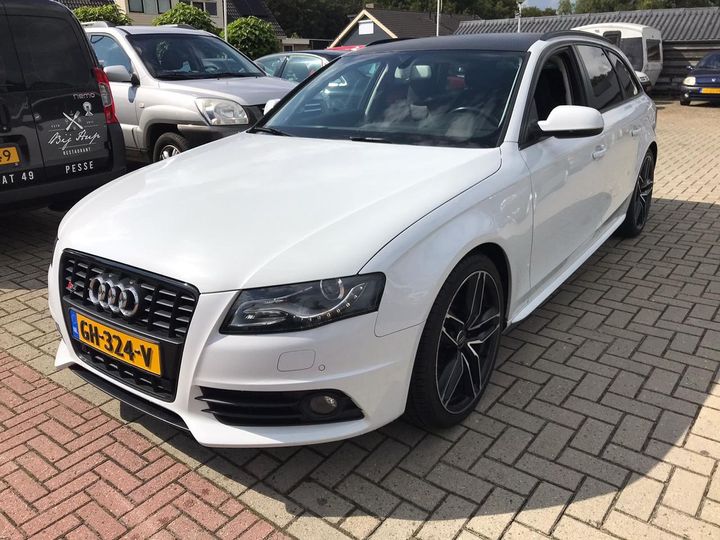 Audi A4 avant (2011)