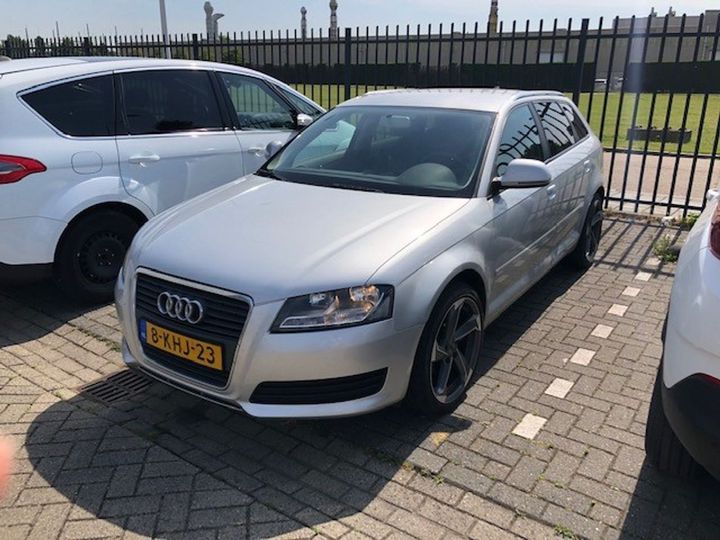 Audi A3 sportback (2009)