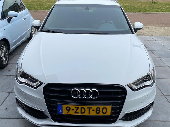 Audi A3 sportback (2015)
