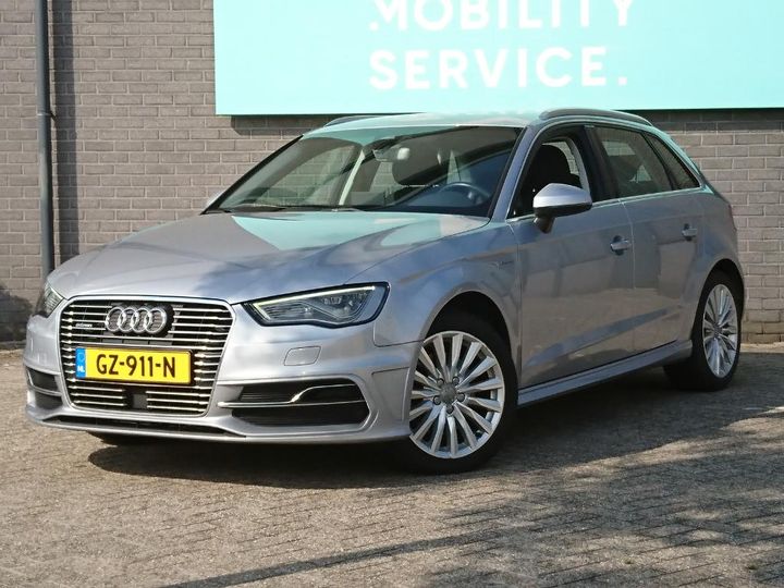 Audi A3 sportback (2015)