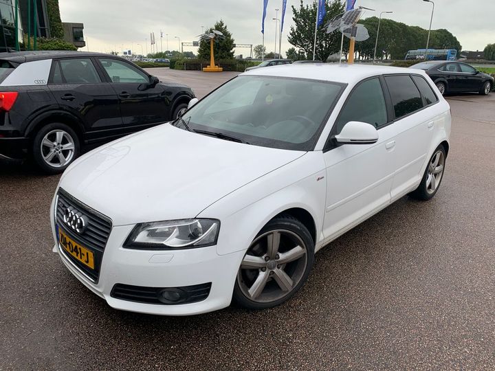 Audi A3 sportback (2009)