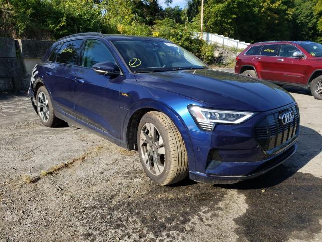 Audi E-tron pre (2022)