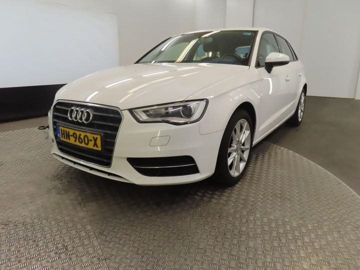 Audi A3 sportback (2015)