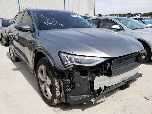 Audi E-tron pre (2019)