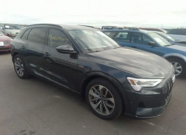 Audi E-tron (2021)