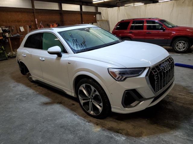 Audi Q3 premium (2021)