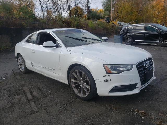 Audi A5 premium (2013)