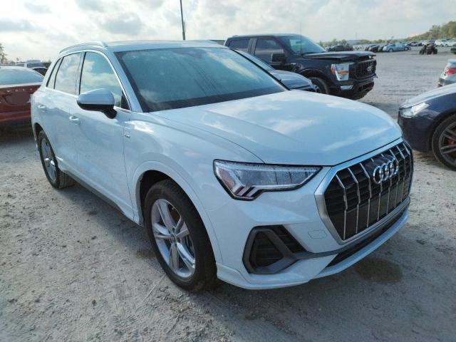 Audi Q3 premium (2022)