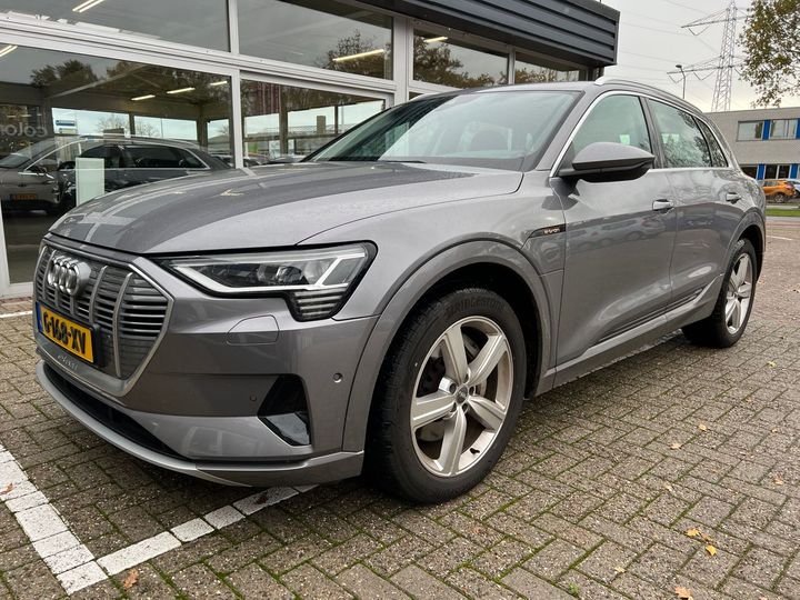 Audi E-tron (2019)