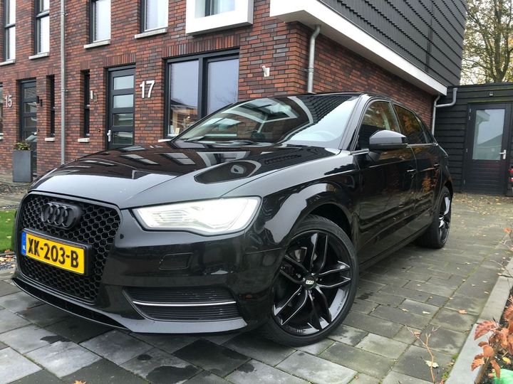 Audi A3 sportback (2015)
