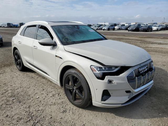 Audi E-tron pre (2019)