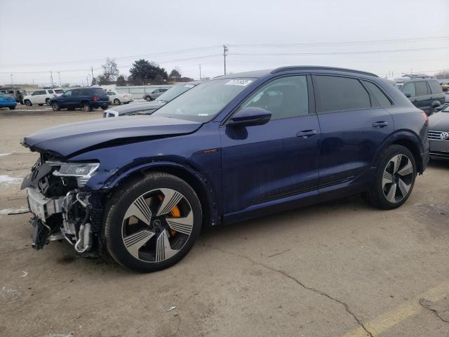 Audi E-tron pre (2022)