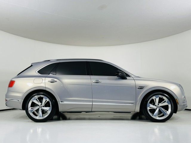 Bentley Bentayga (2017)